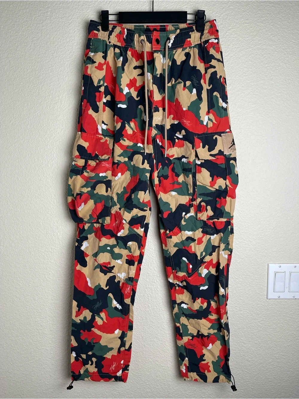 Nike Jordan Flight Heritage Men's Cargo Pants Multicolored Camo Size Small